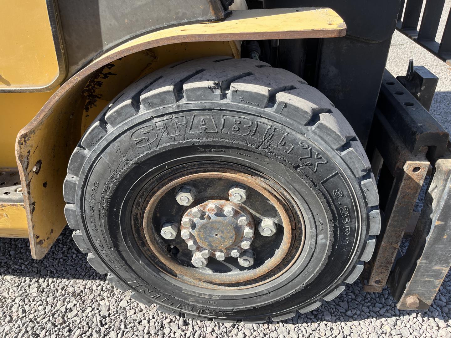 ./imagenes/INVOICE/2019/17989/MONTACARGAS CATERPILLAR GP40K (5).JPG